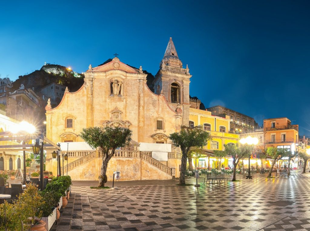Taormina e Isola Bella per il matrimonio in Sicilia